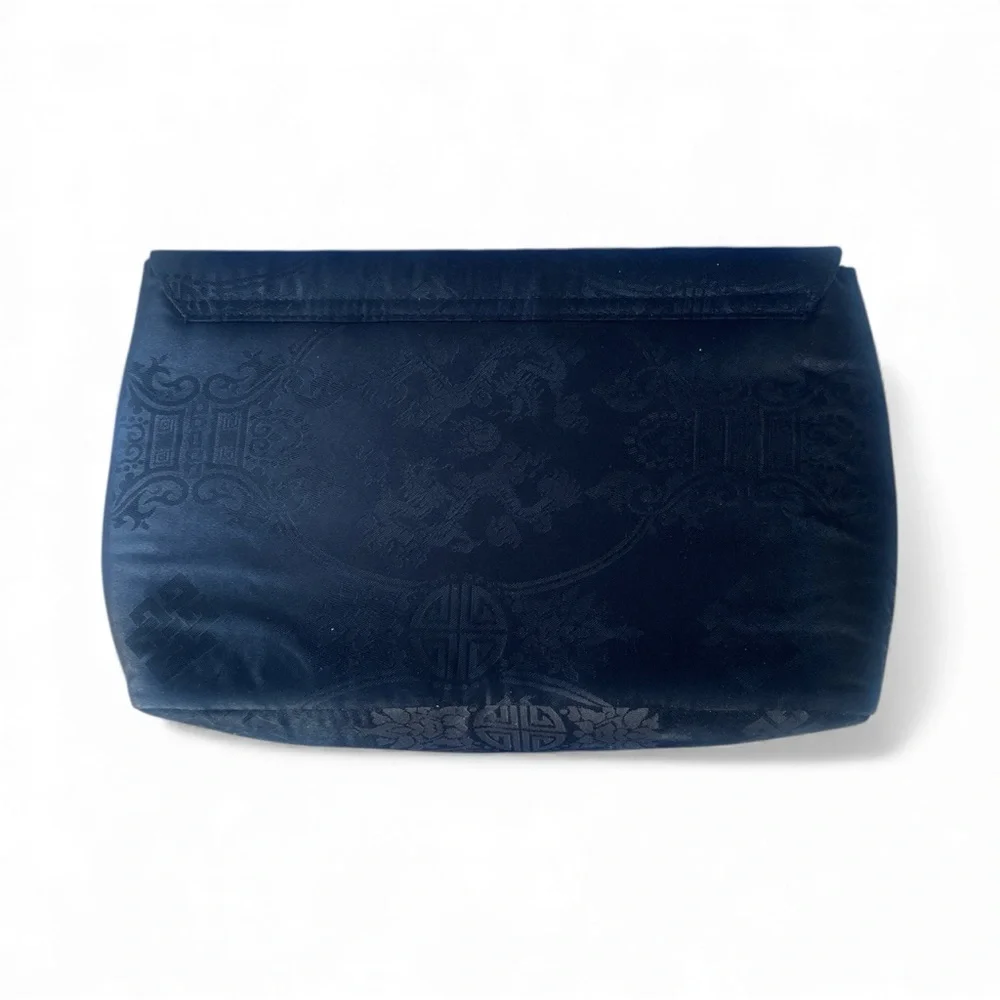 Yves Saint Laurent OPIUM Black‎ Silky Clutch
